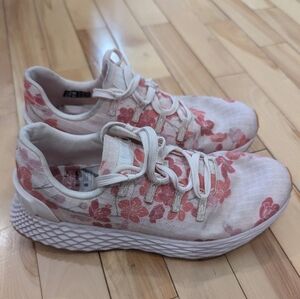 NOBULL | Pink Cherry Blossom Mesh Runner Shoes Women’s 7 / Men’s 5.5